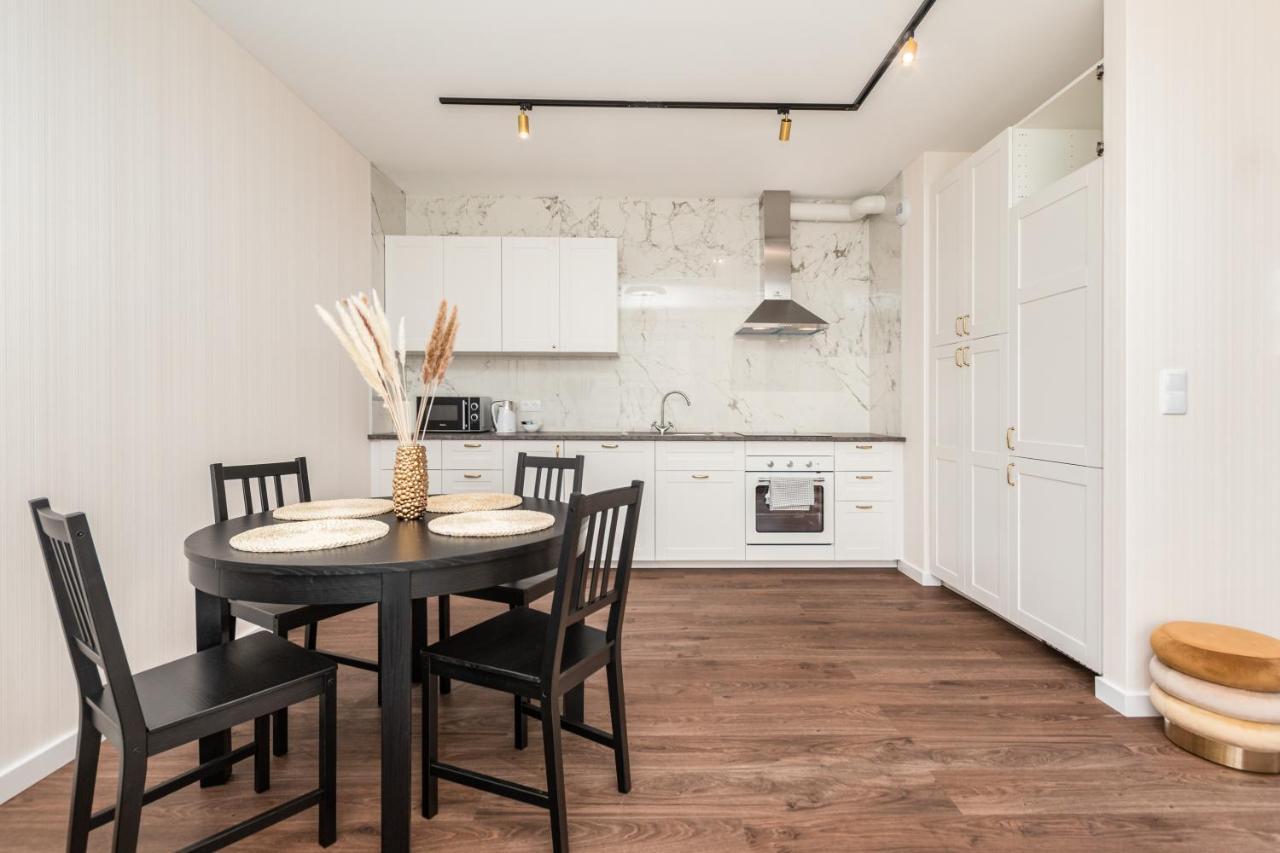 Aleja Sikorskiego 18 By Homeprime วอร์ซอ ภายนอก รูปภาพ